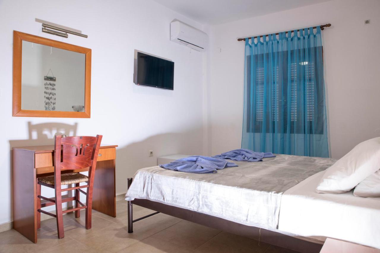 Bella Vita Style Rooms & Apartments Pitsidia Extérieur photo