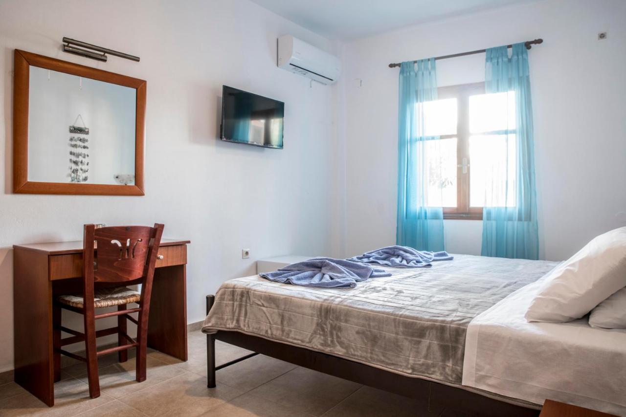 Bella Vita Style Rooms & Apartments Pitsidia Extérieur photo