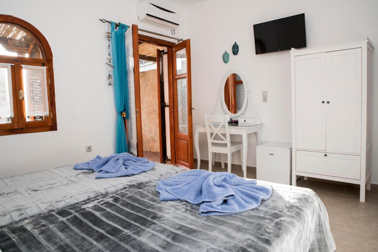 Bella Vita Style Rooms & Apartments Pitsidia Extérieur photo