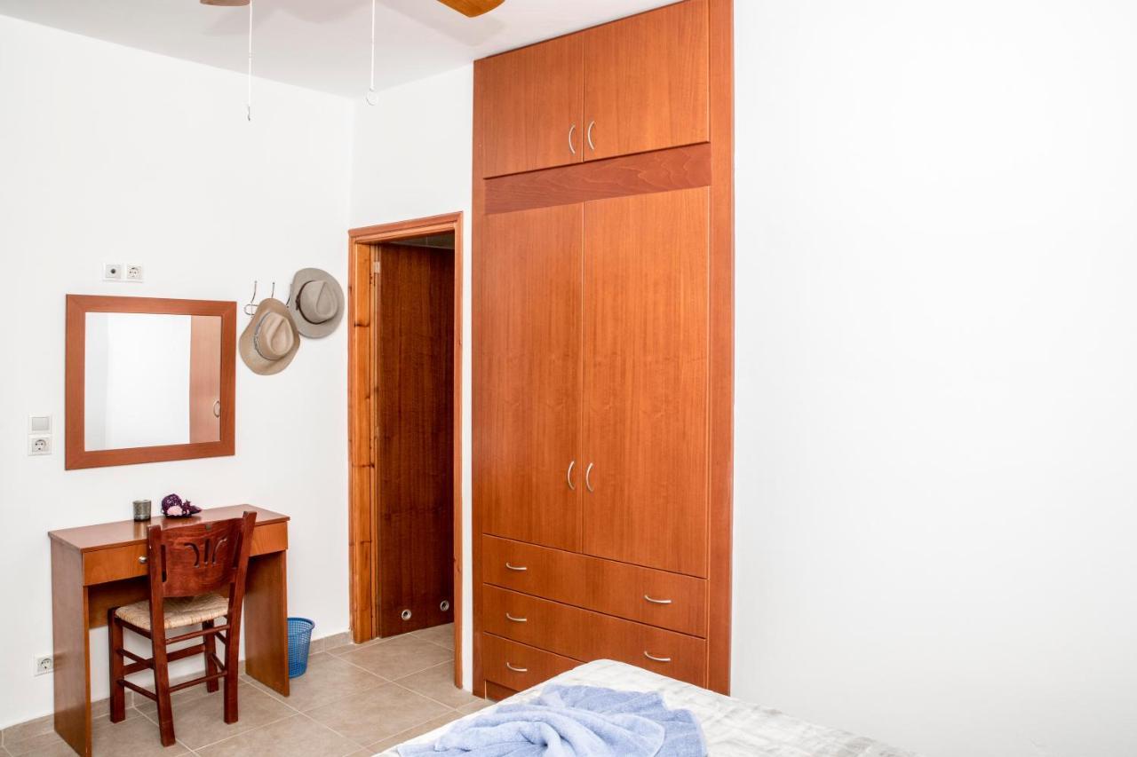 Bella Vita Style Rooms & Apartments Pitsidia Extérieur photo